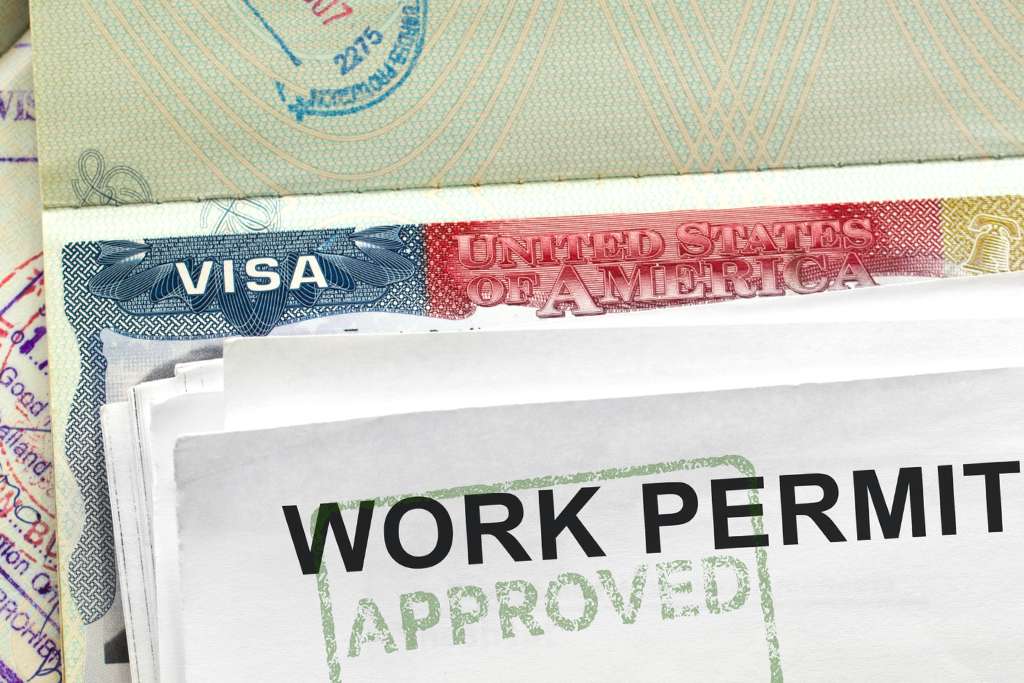 ¿Qué beneficios tiene un permiso de trabajo en Estados Unidos?